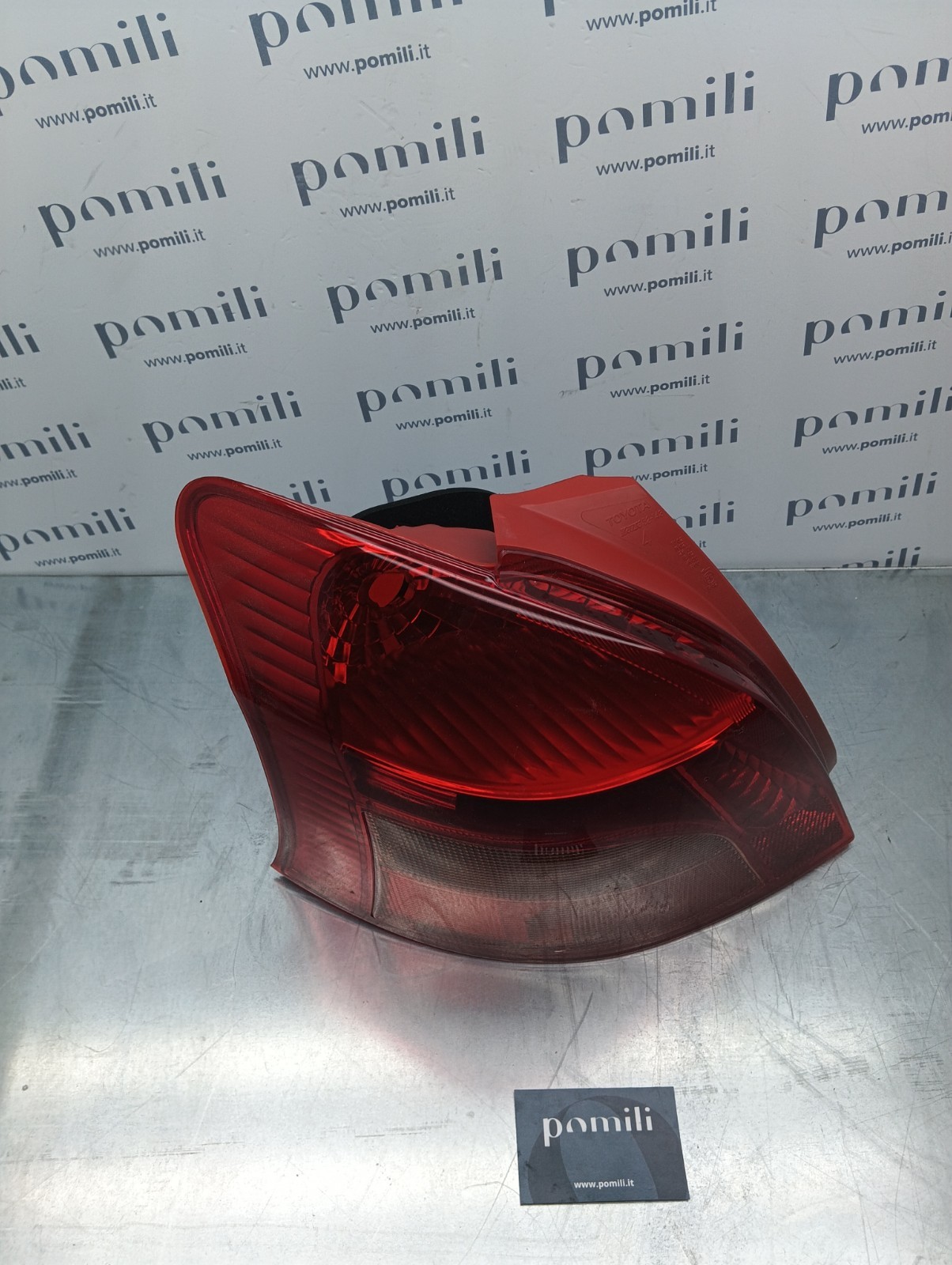 Pomili Fanaleria Fanale posteriore destro Toyota Yaris 81561-52490 nuovo