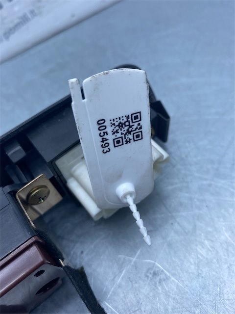 Pomili Rivestimenti interni e parti interne Alzacristallo elettrico porta anteriore sinistra Mitsubishi Pajero Pinin 07/99-12/06