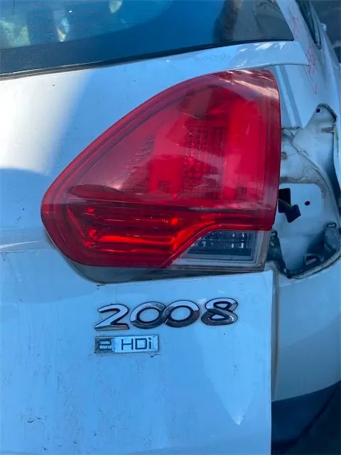 Pomili Fanaleria Peugeot 2008 Fanale posteriore destro interno