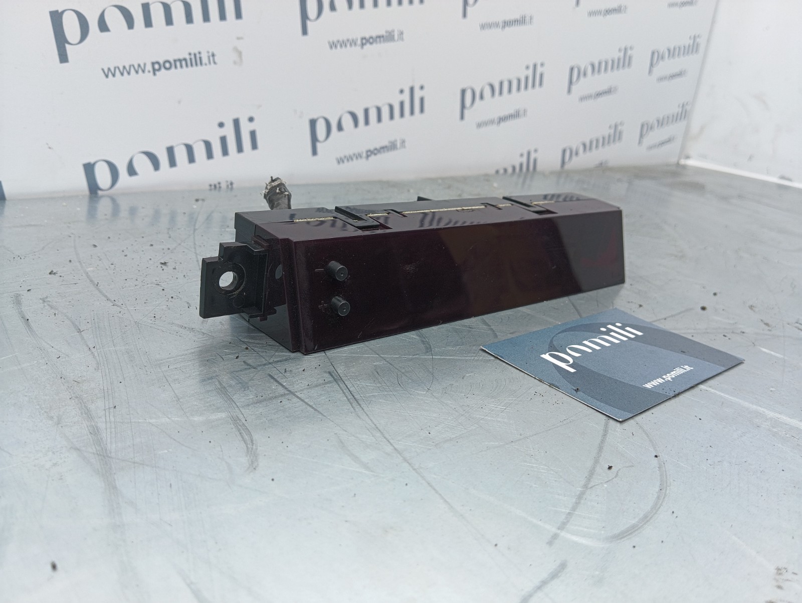 Pomili Rivestimenti interni e parti interne Subaru Outback Schermo orologio OEM 85261AJ031