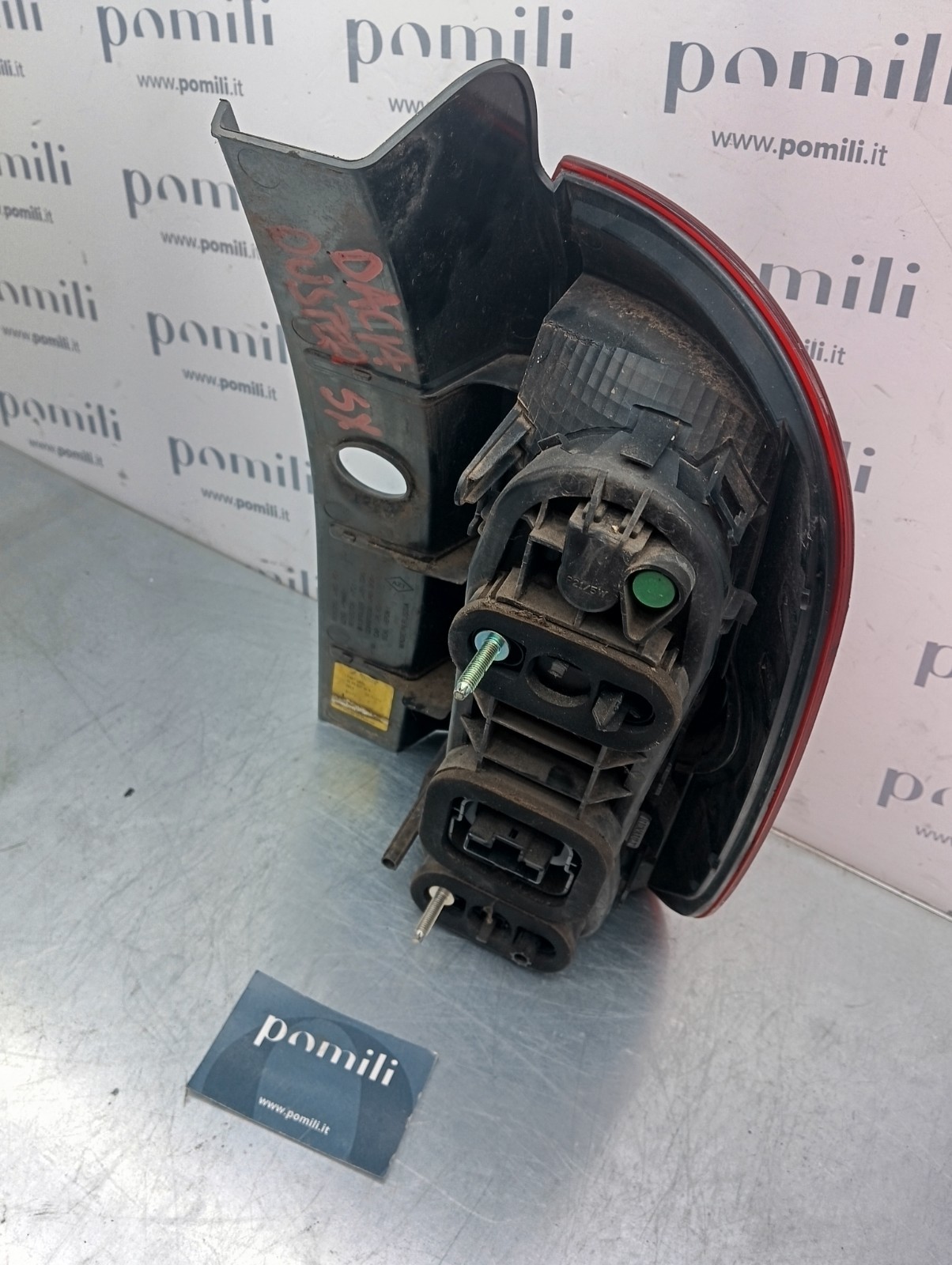 Pomili Fanaleria Dacia Duster fanale sinistro usato