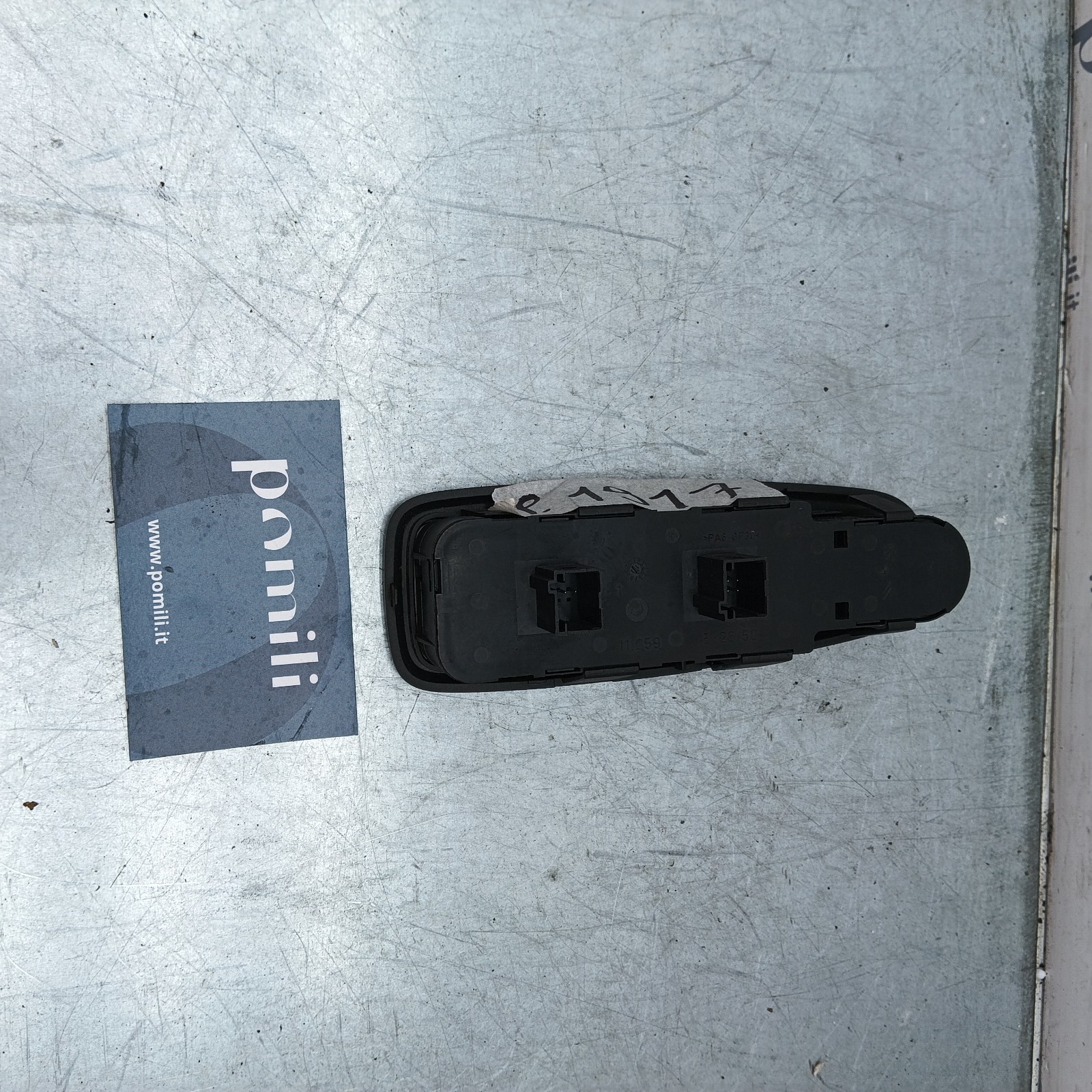 Pomili Rivestimenti interni Citroen C4 Picasso pulsantiera alzacristalli sinistra usata