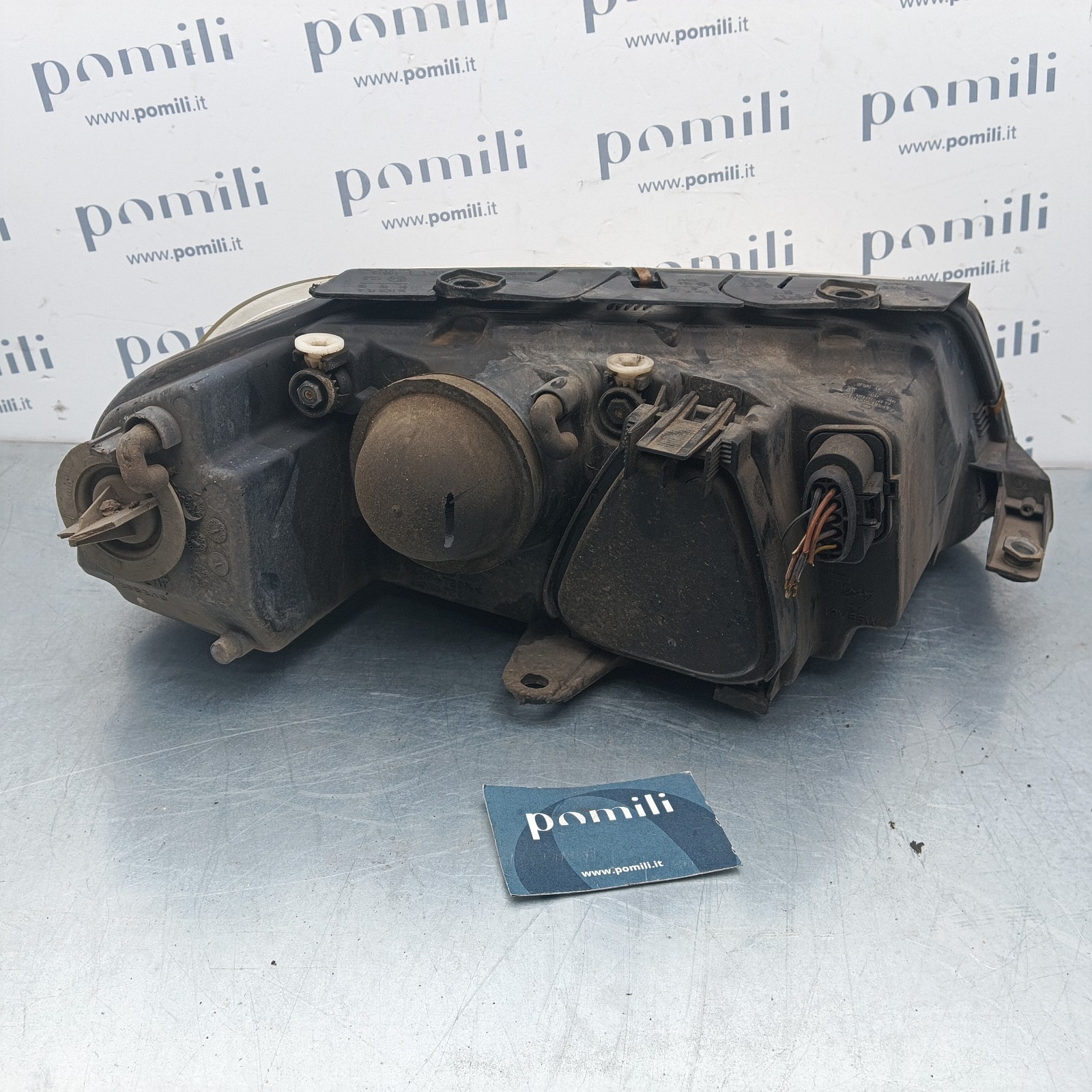 Pomili Altro auto Passat faro sinistro usato 441-1142L