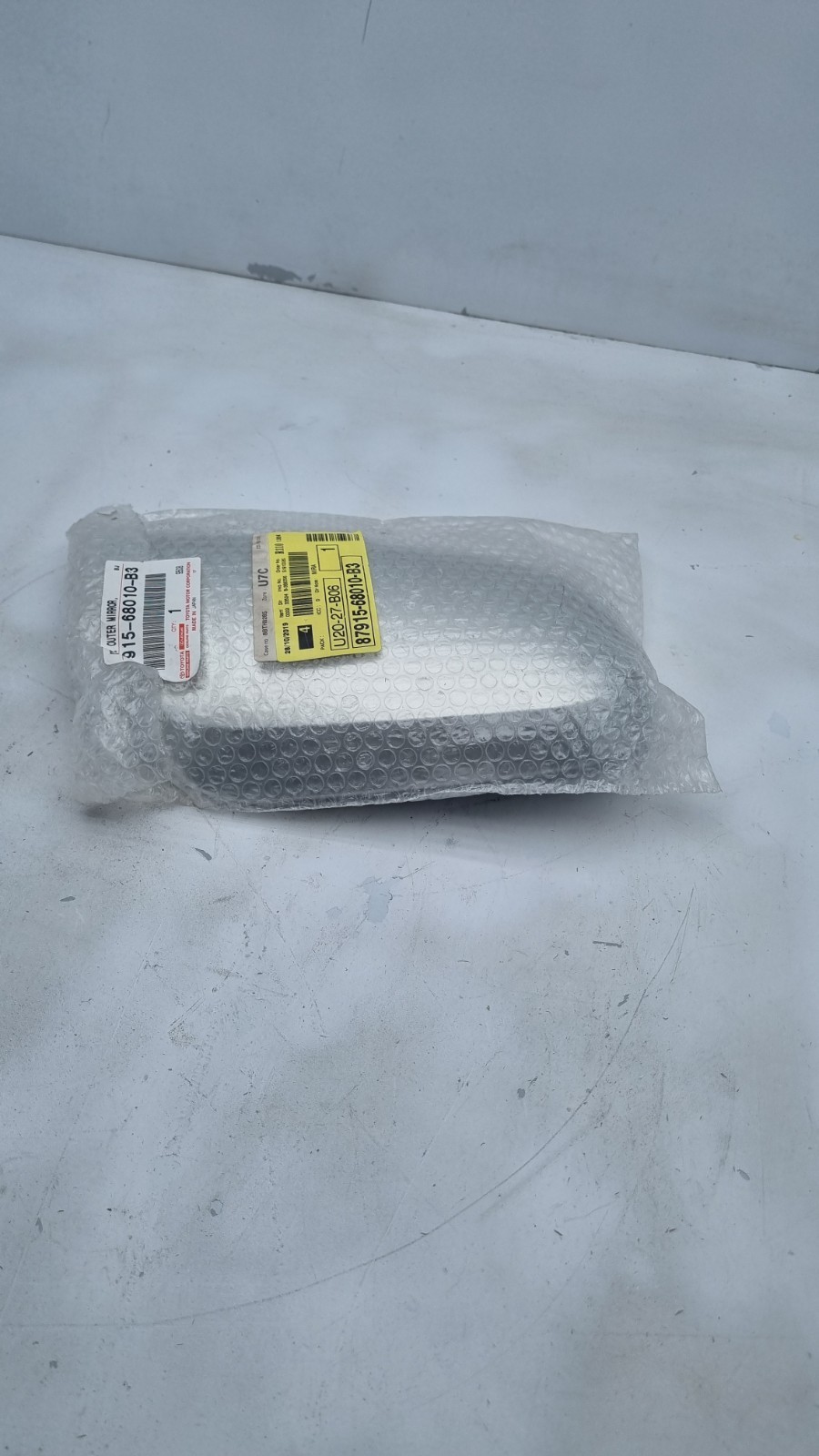Pomili Cristalli CALOTTA SPECCHIETTO RETROVISORE DESTRO TOYOTA PRIUS/COROLLA 87915-68010-B3 nuova