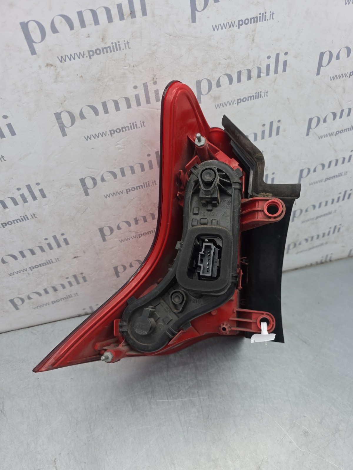 Pomili Fanaleria Fanale posteriore destro Peugeot 3008 2009-2016 usato OEM 9683460780
