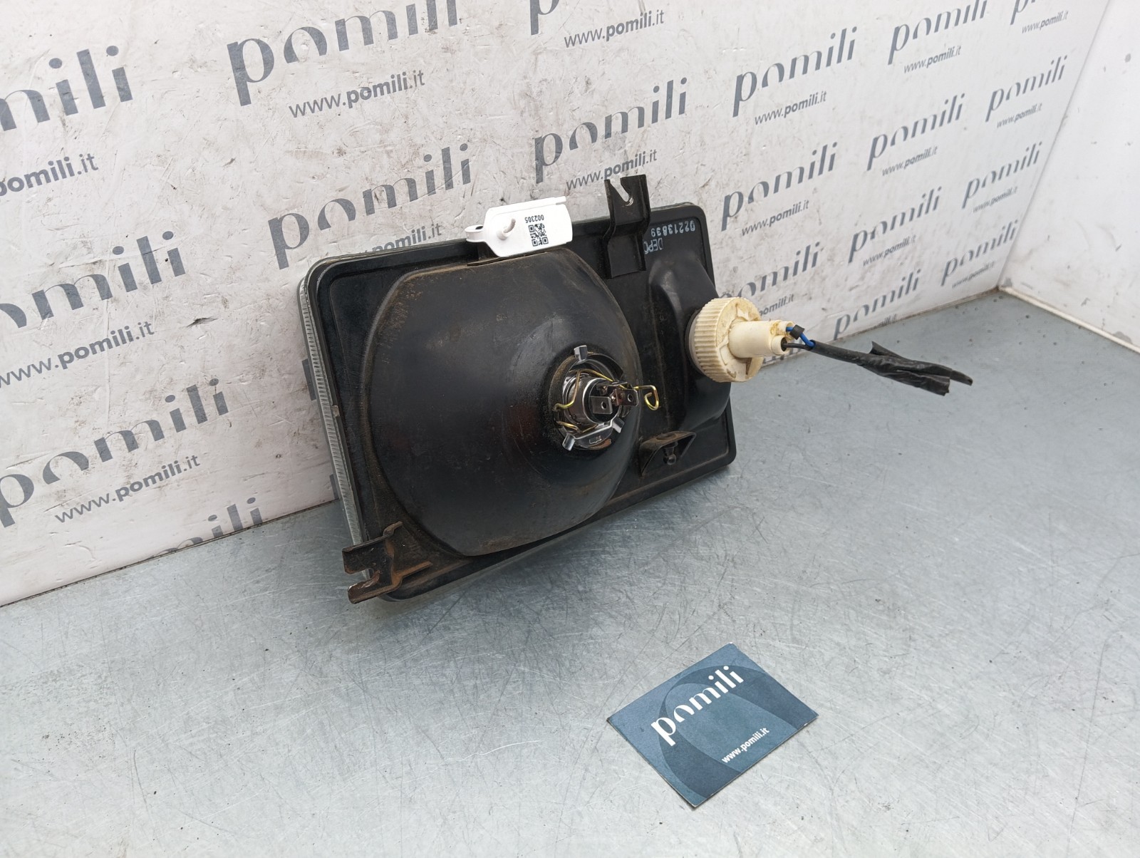 Pomili Fanaleria Isuzu Trooper 215-1101R faro anteriore destro usato
