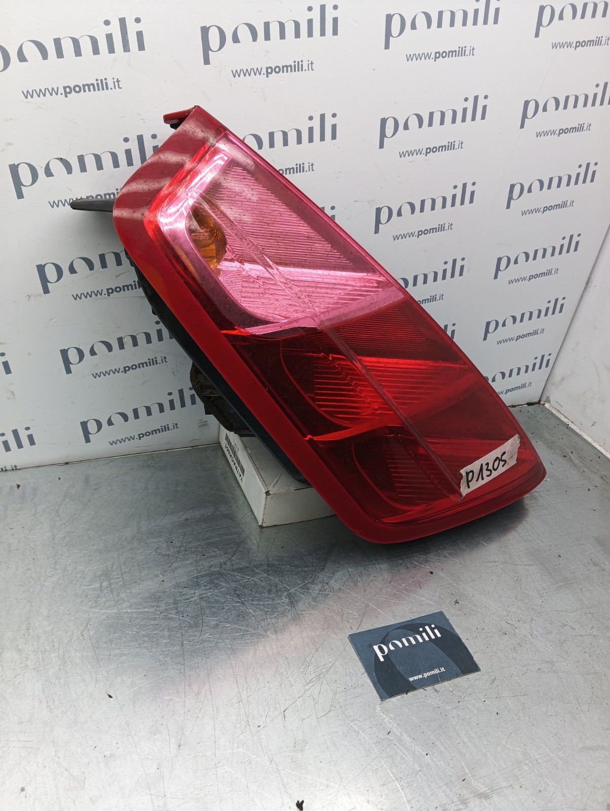 Pomili Fanaleria Fiat Grande Punto fanale sinistro usato OEM 517015890