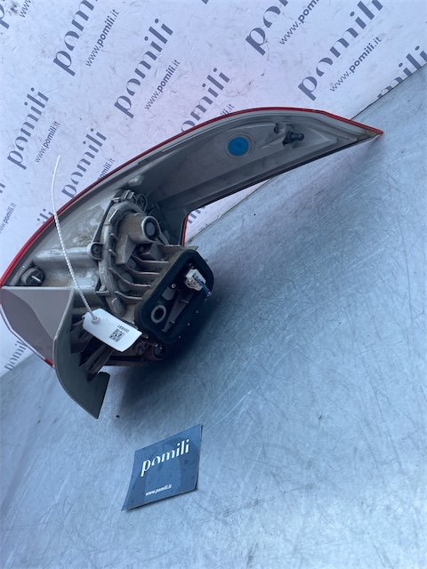 Pomili Fanaleria Ford B-Max (CB2) fanale posteriore esterno sinistro