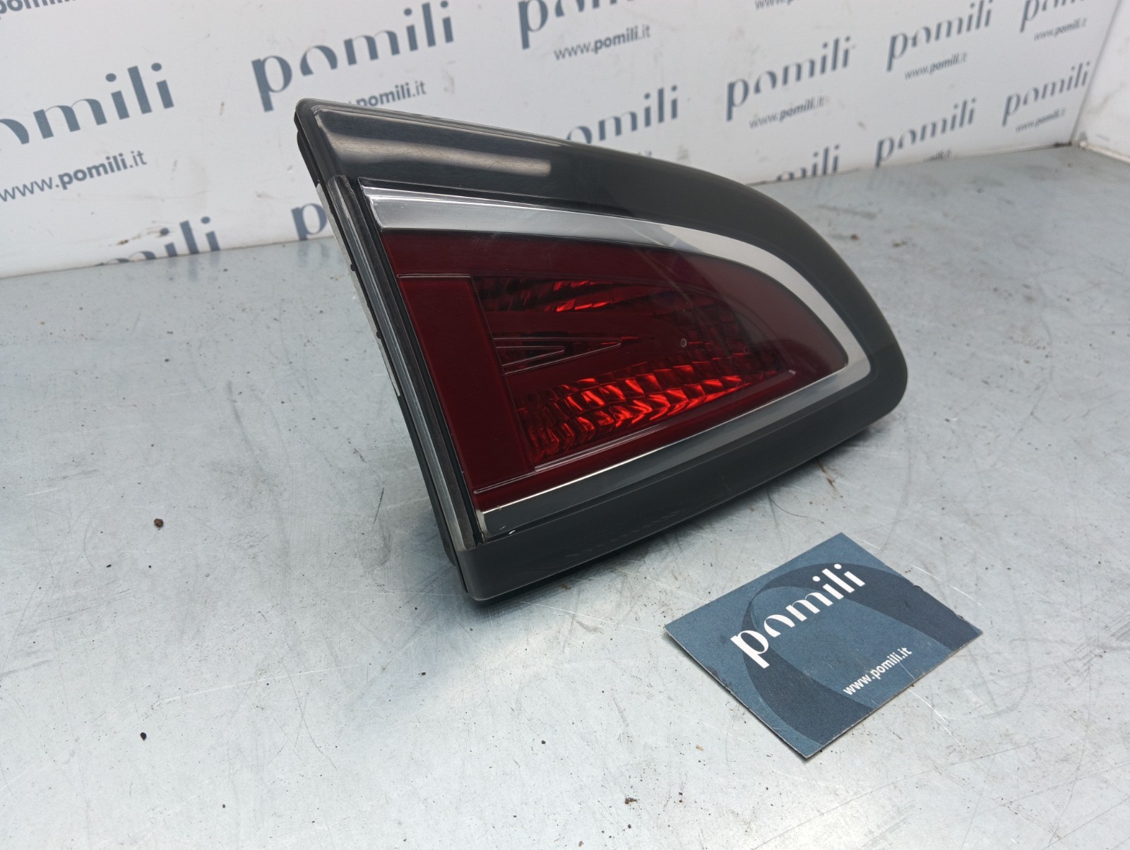 Pomili Fanaleria Renault Scénic III fanale posteriore sinistro portellone usato