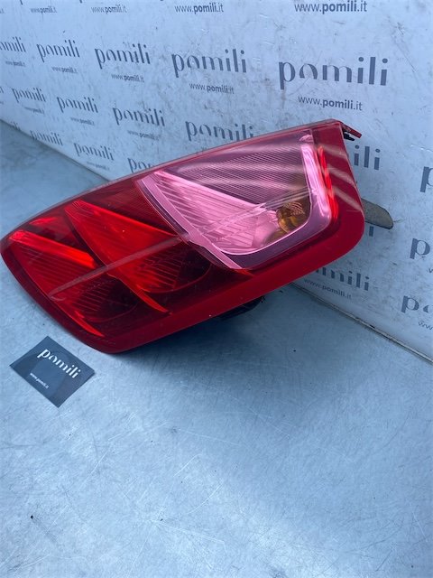 Pomili Fanaleria Fiat Grande Punto 4C fanale posteriore destro
