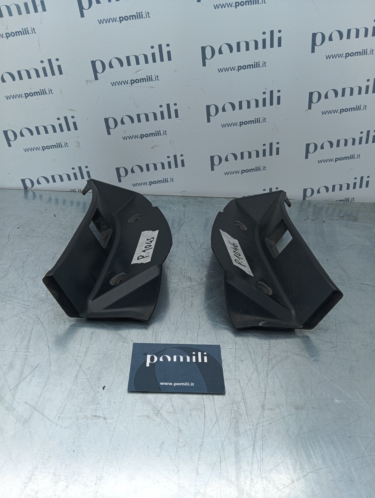 Pomili Fanaleria Subaru Outback 220-20067 copertura luce posteriore destra e sinistra usata