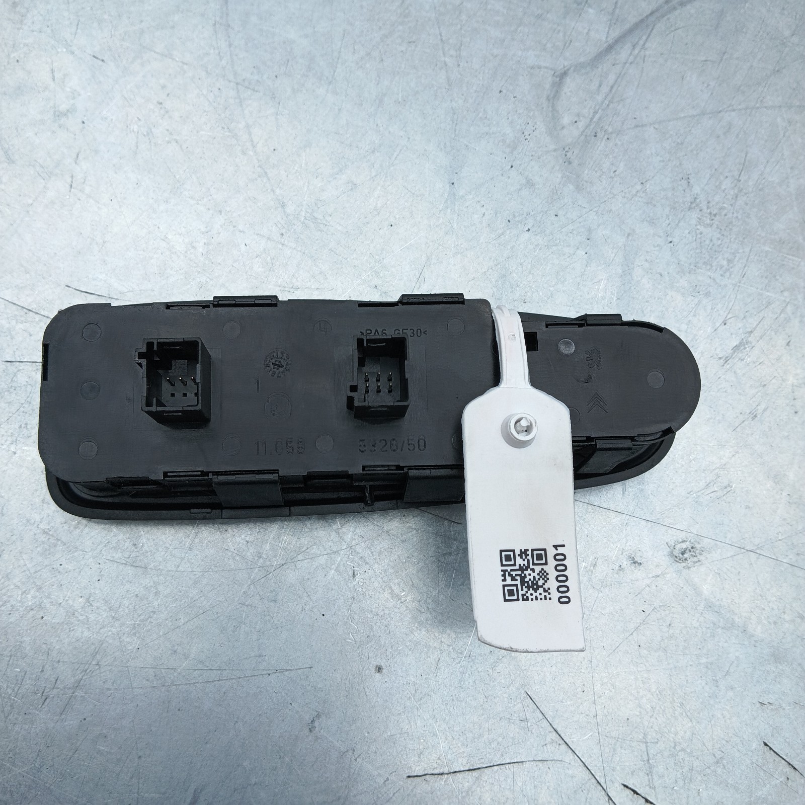 Pomili Rivestimenti interni Citroen C4 Picasso 96639382ZD pulsantiera alzacristalli usata