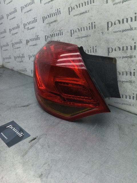 Pomili Fanaleria Opel Astra P10 fanale posteriore esterno sinistro