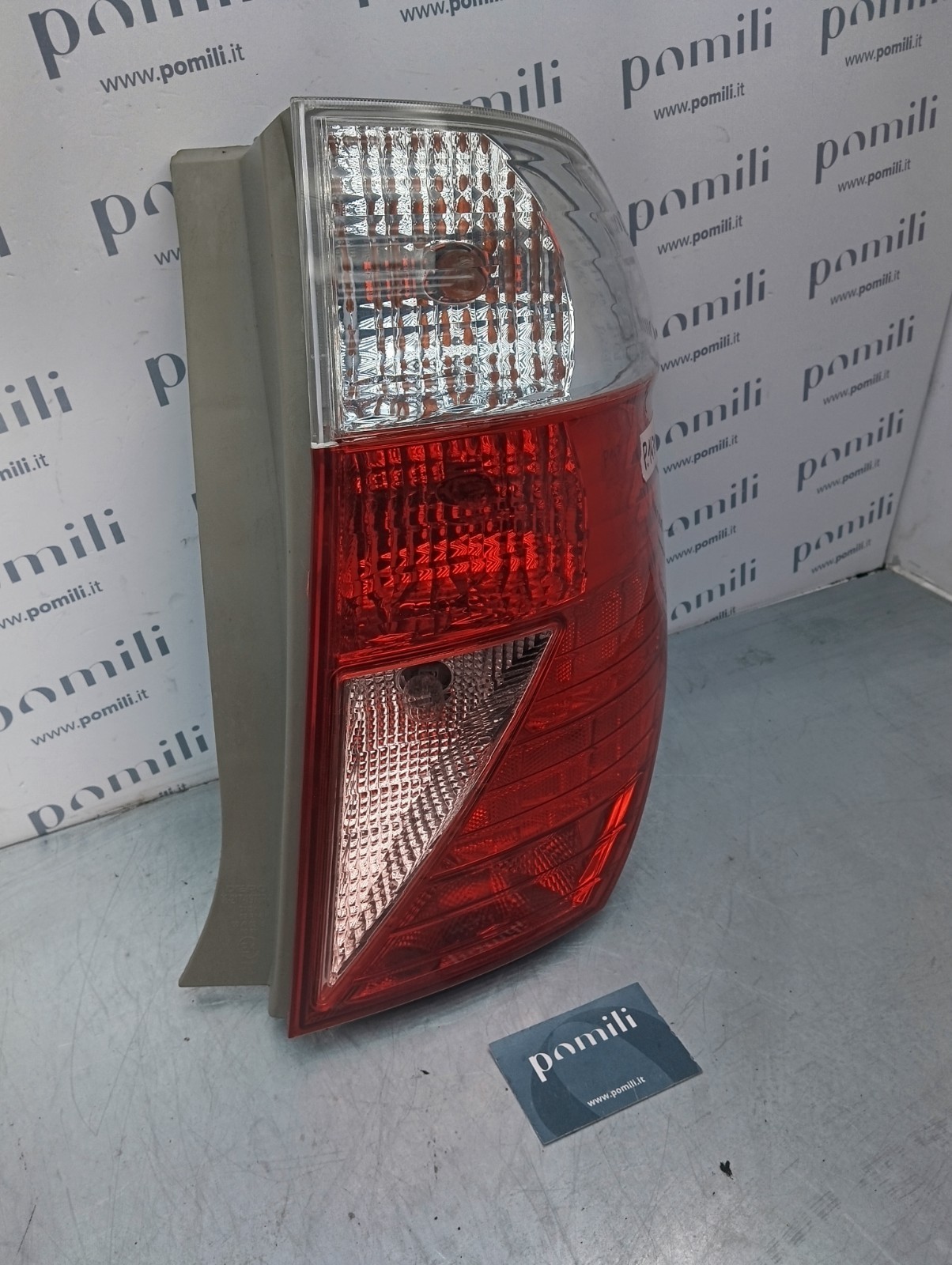 Pomili Fanaleria Honda FR-V 08-217-1970-R-F fanale posteriore destro usato
