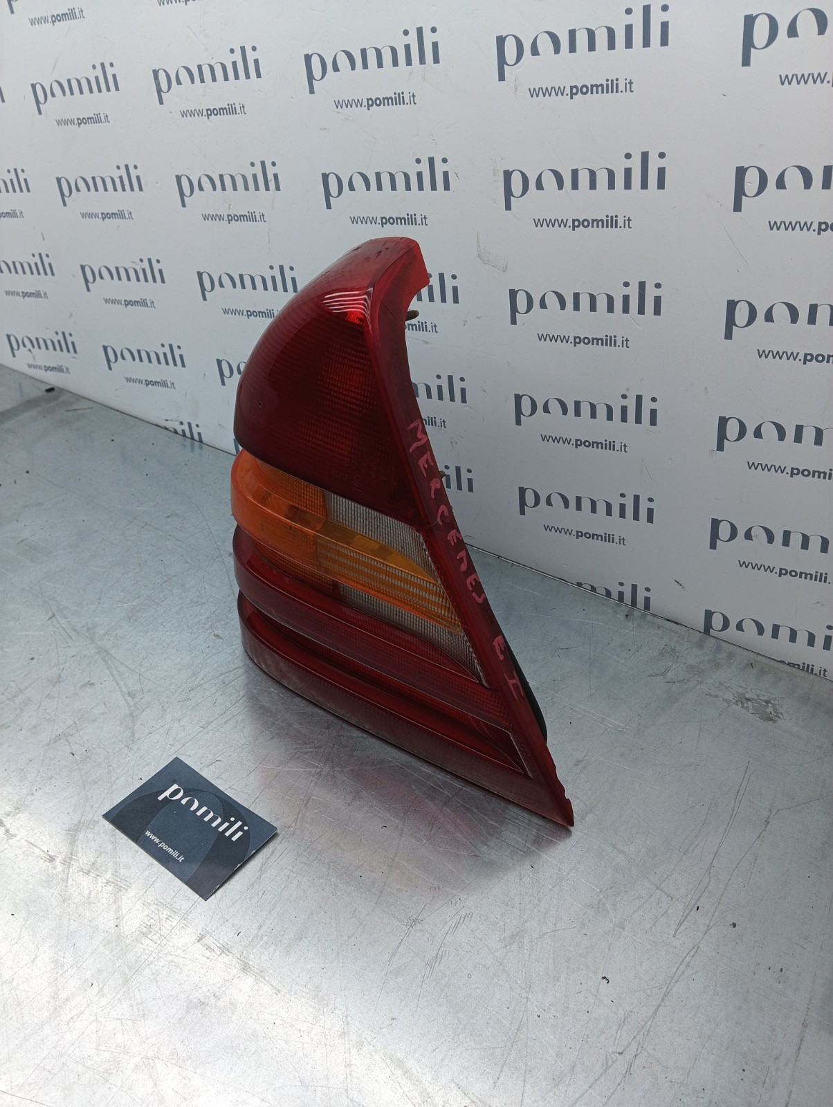 Pomili Fanaleria Mercedes Classe C W202 (1993-2000) fanale posteriore sinistro usato