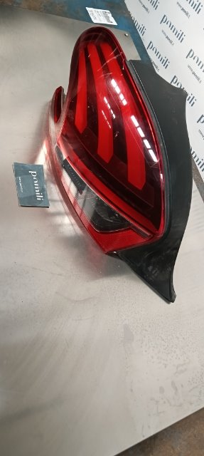Pomili Fanaleria fanale posteriore Peugeot 208 sinistro 04/15-06/20
