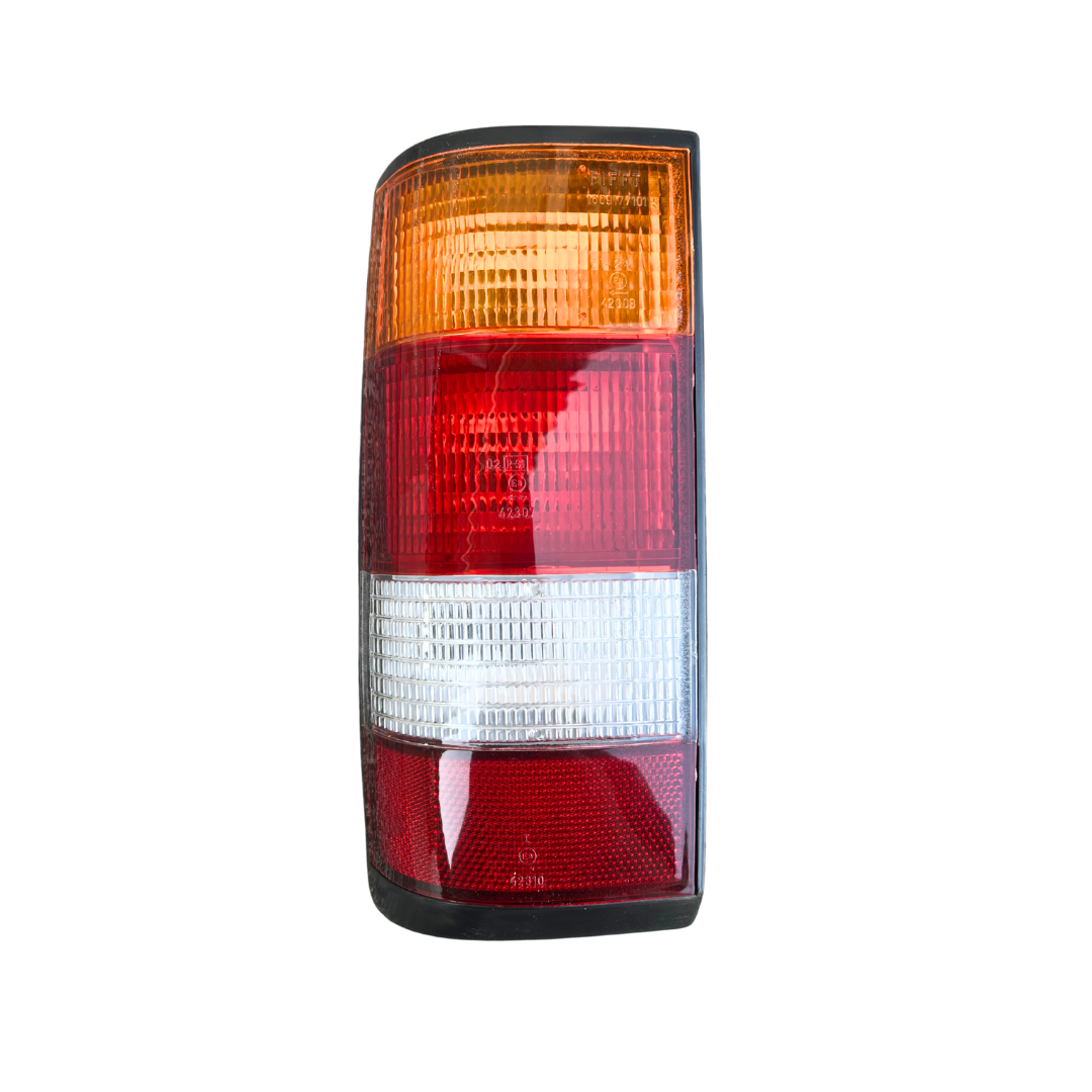 Sara Autoricambi Fanaleria Fanale Posteriore SX Opel Kadett D 1979-1984 ARIC 44652636B