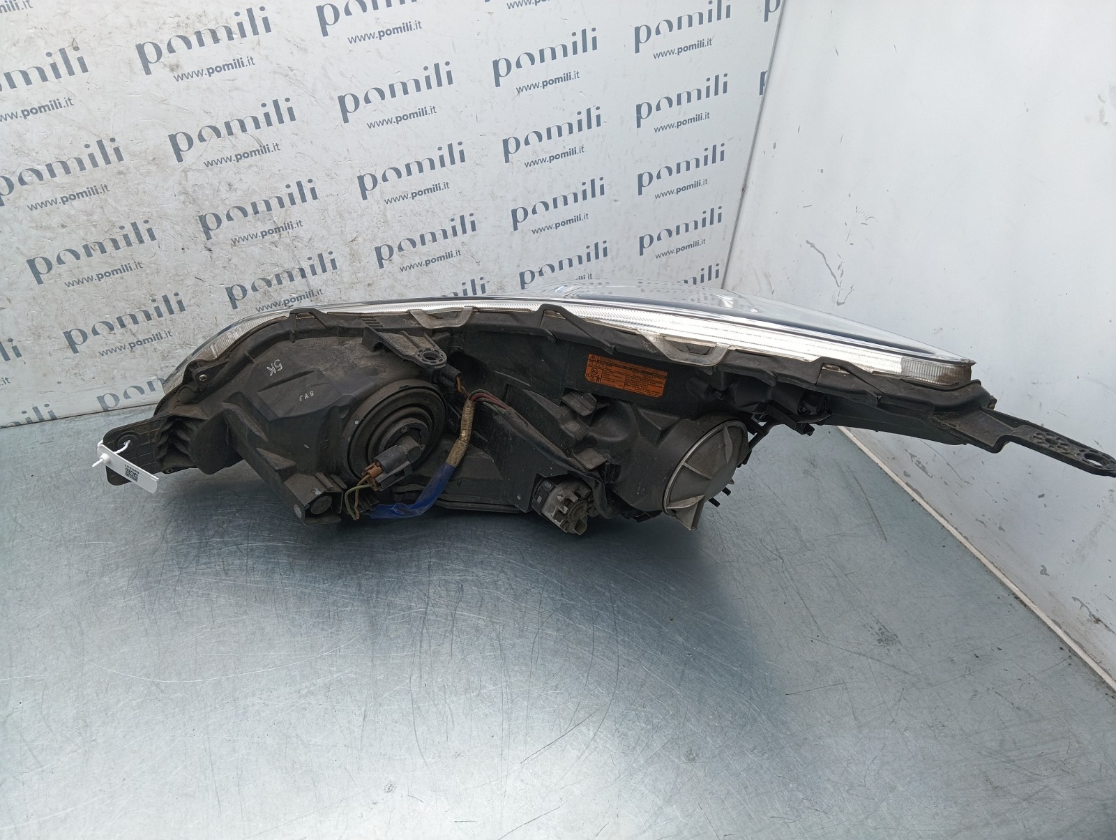 Pomili Fanaleria Subaru Outback/Legacy 10020061 faro anteriore destro usato
