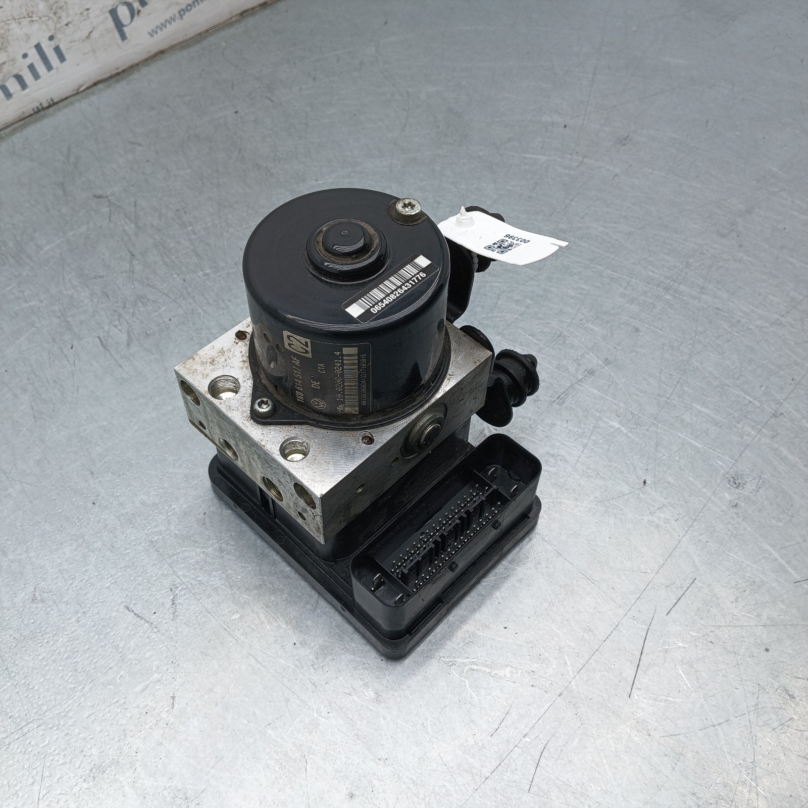Pomili Freni e ricambi 1K0614517AF pompa ABS completa usata
