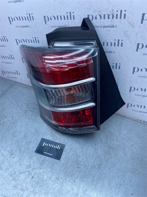 Pomili Fanaleria Toyota iQ S001 fanale posteriore
