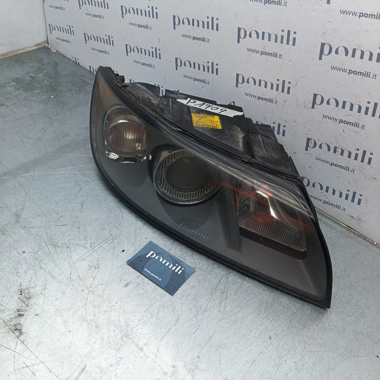 Pomili Fanaleria Faro anteriore destro Volvo V50 30698886 usato