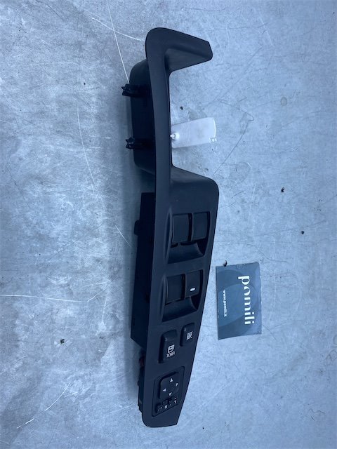 Pomili Rivestimenti interni e parti interne Blocco comandi alzacristalli PEUGEOT 4007 (06/07>)