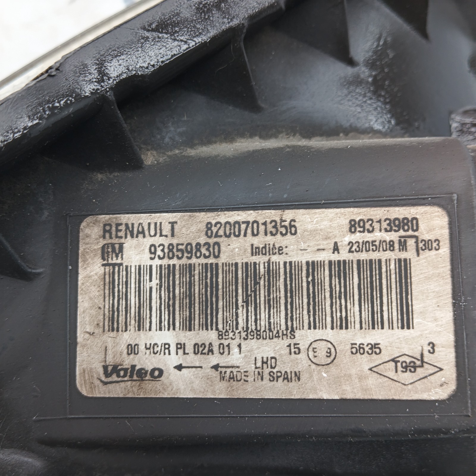 Pomili Fanaleria Renault Trafic II Vivaro A Primastar faro destro usato