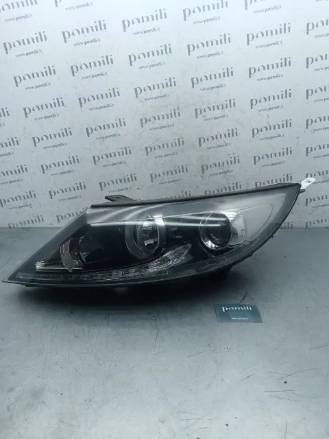 Pomili Fanaleria Proiettore SX KIA SPORTAGE 3a Serie (03/14>06/16<) faro anteriore sinistro