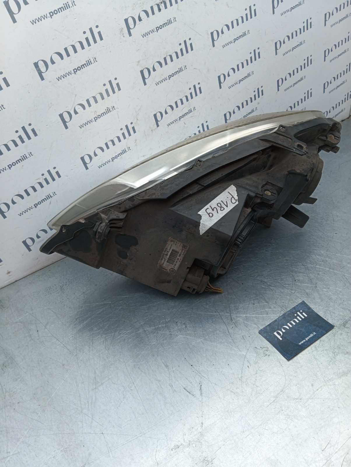 Pomili Fanaleria Faro anteriore destro Volkswagen Polo IV 6Q1941008AT usato