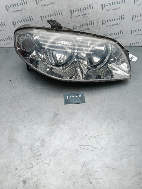 Pomili Fanaleria Proiettore destro Fiat Punto Classic 2U