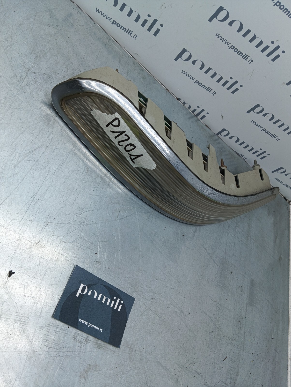 Pomili Fanaleria Fanale posteriore sinistro Lancia Thesis (SJ) 60684979 usato