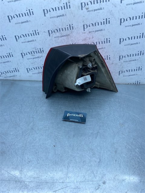 Pomili Fanaleria Volkswagen Golf 1K fanale posteriore esterno sinistro