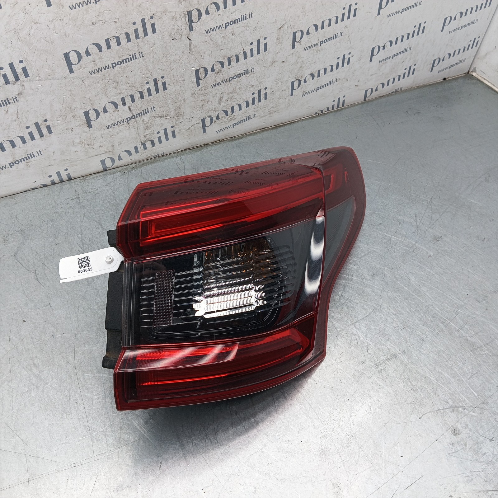 Pomili Fanaleria Fanale posteriore destro Nissan Qashqai J11 26550HV00A usato