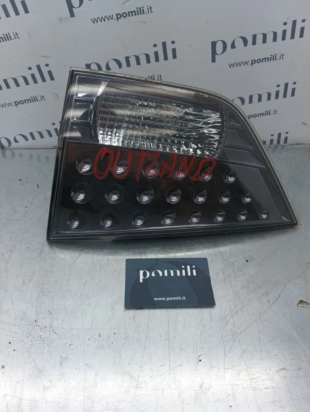 Pomili Fanaleria Mitsubishi Outlander II 1146-356R fanale posteriore interno destro usato