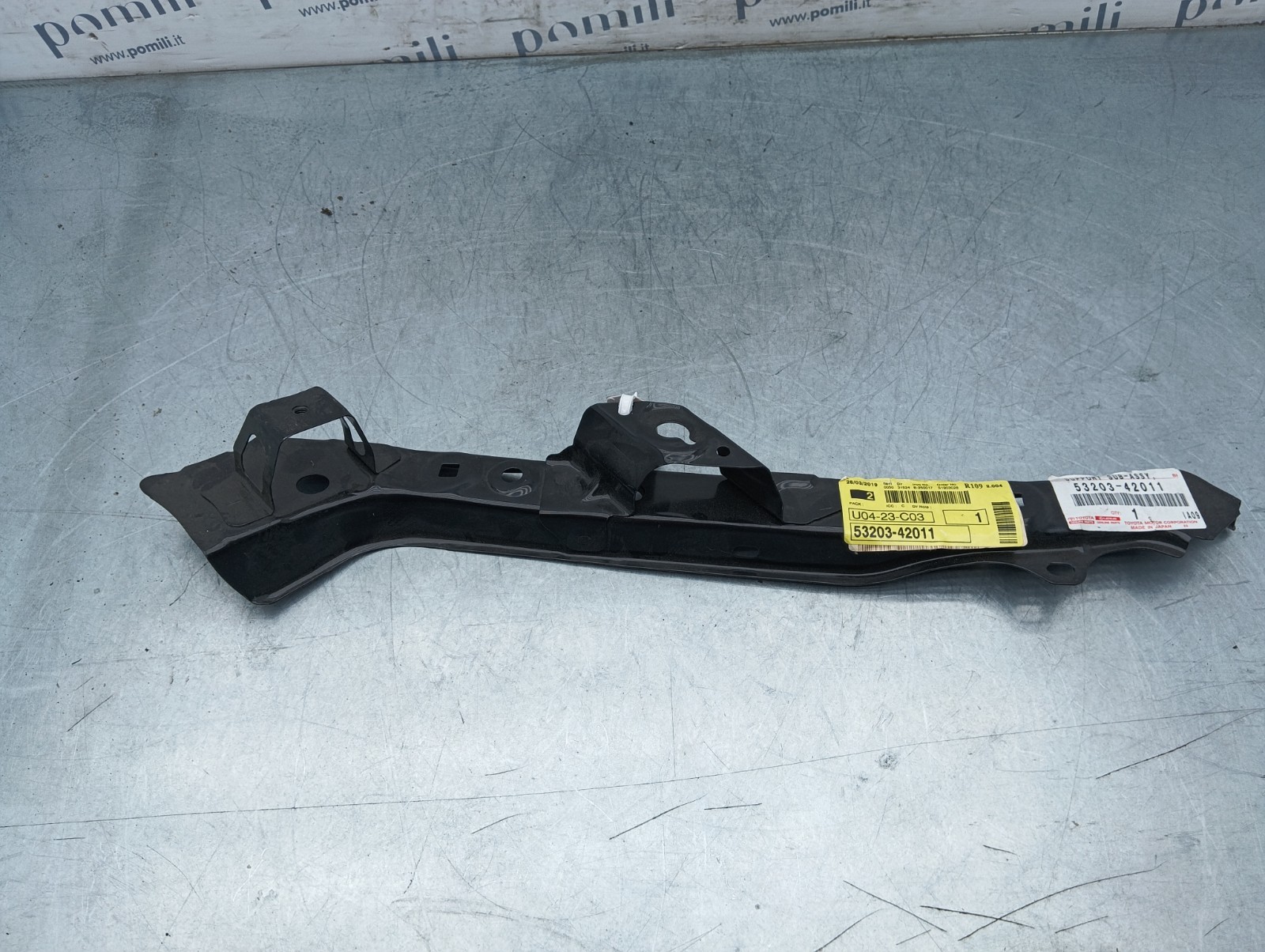 Pomili Motore e cambio con supporti Toyota RAV4 staffa supporto radiatore sinistra nuova