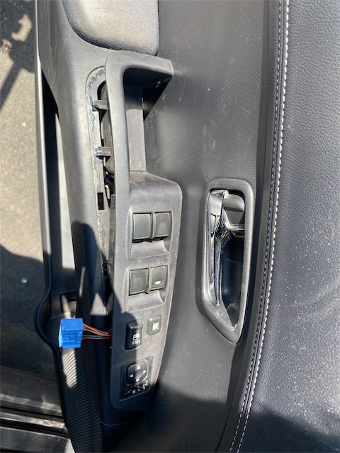 Pomili Rivestimenti interni e parti interne Blocco comandi alzacristalli PEUGEOT 4007 (06/07>)