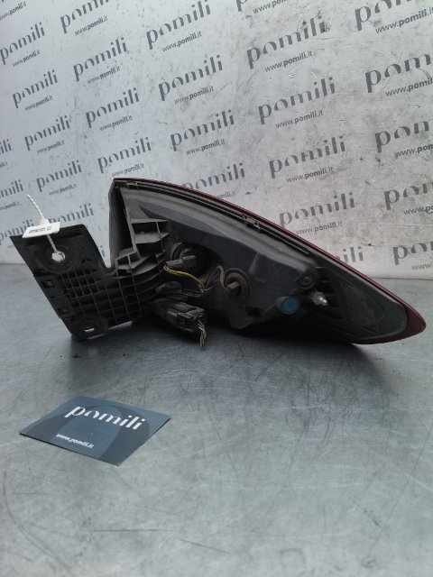 Pomili Fanaleria Fanale posteriore parte esterna sinistra Ford Mondeo (CNG) 10/14–10/19
