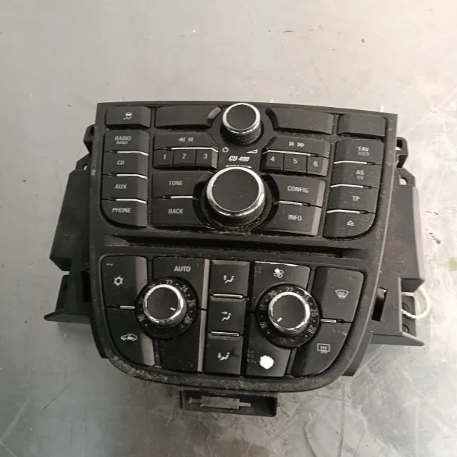 Pomili Elettronica/batteria ibride Opel Astra P10 autoradio
