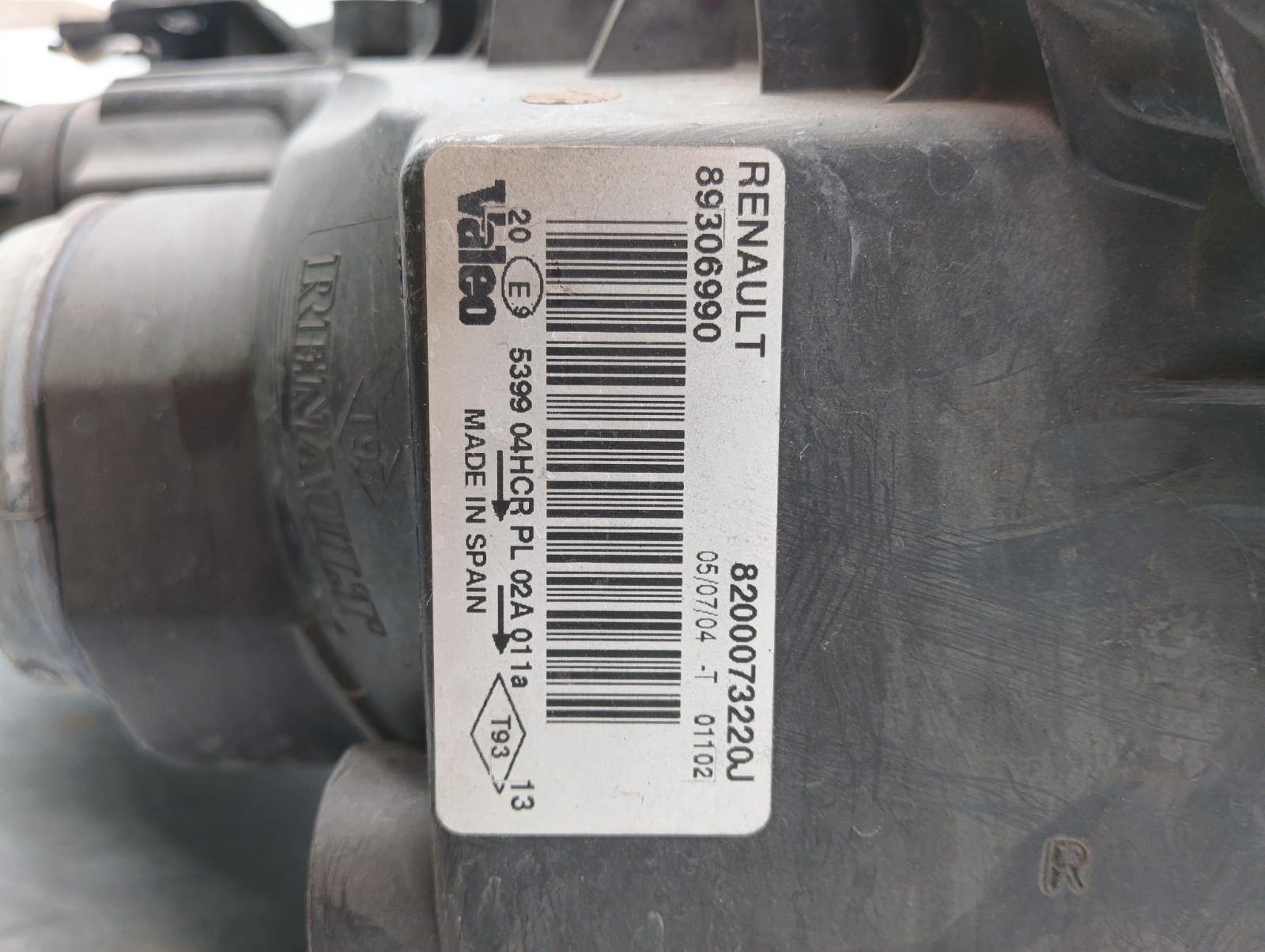 Pomili Fanaleria Renault Megane II 89306990 faro anteriore sinistro usato