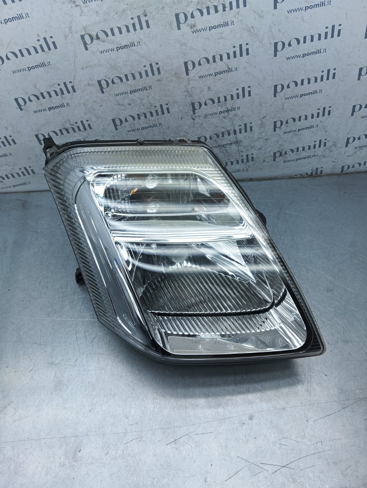 Pomili Fanaleria Faro anteriore Citroën C2 08-552-1119R destro usato
