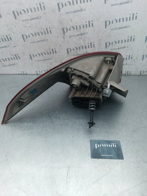Pomili Fanaleria Ford B-Max CB2 07/12 fanale posteriore destro