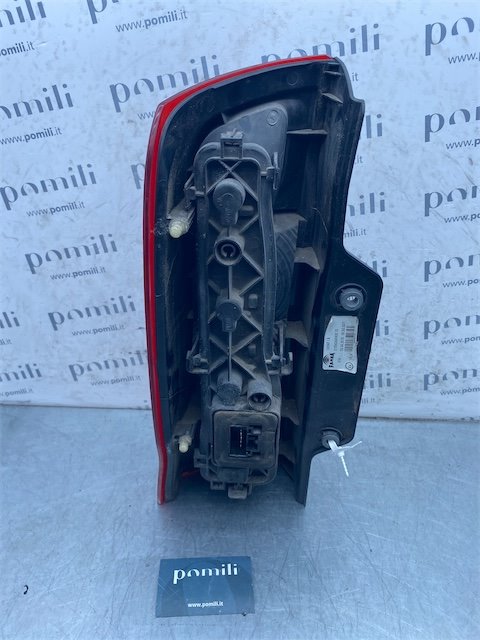 Pomili Fanaleria Fiat Fiorino Qubo fanale posteriore destro