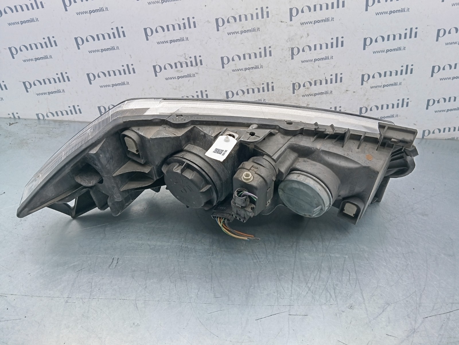 Pomili Fanaleria Renault Megane II 89306990 faro anteriore sinistro usato