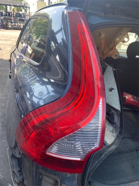 Pomili Fanaleria Fanale posteriore sinistro Volvo XC60 usato