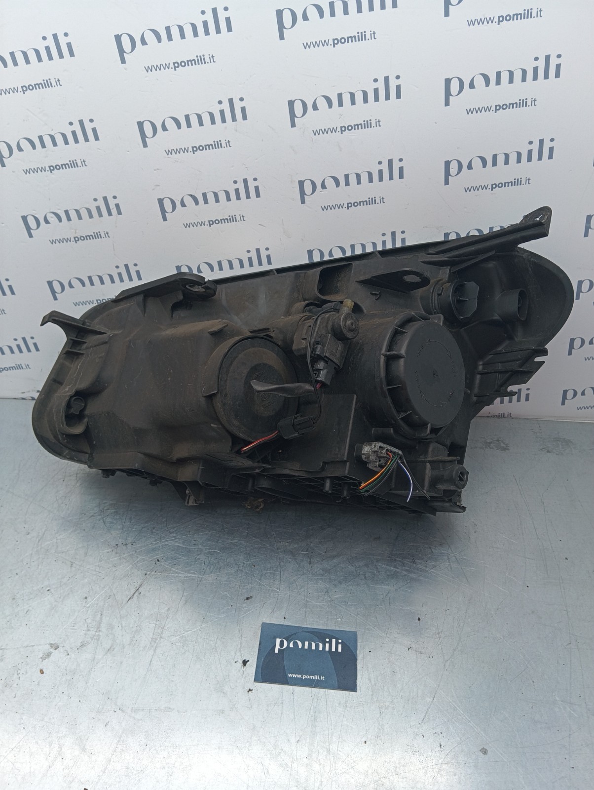 Pomili Fanaleria Faro anteriore destro Nissan Qashqai 26010BR00B usato