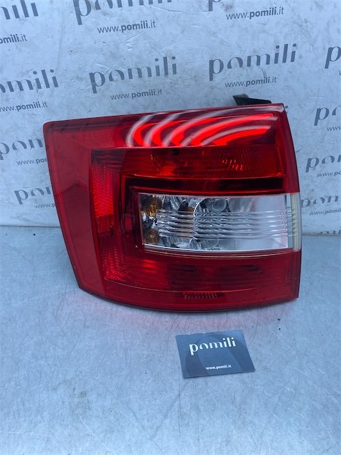 Pomili Fanaleria Skoda Rapid Spaceback fanale posteriore sinistro 09/13>
