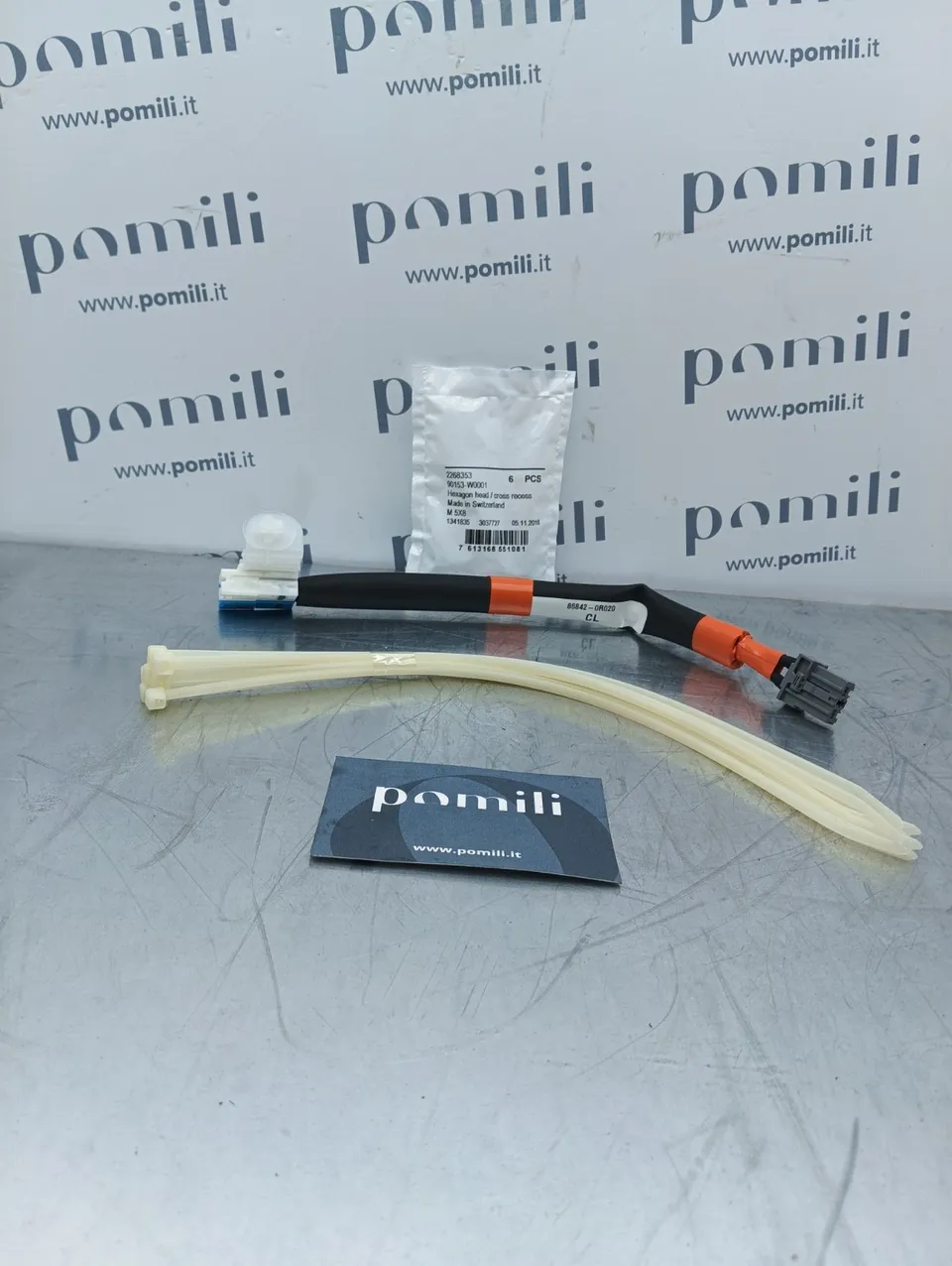 Pomili Motorini avviamento, alternatori, ECU e cavi Cavi navigatore RAV4 PW652-42001 nuovi