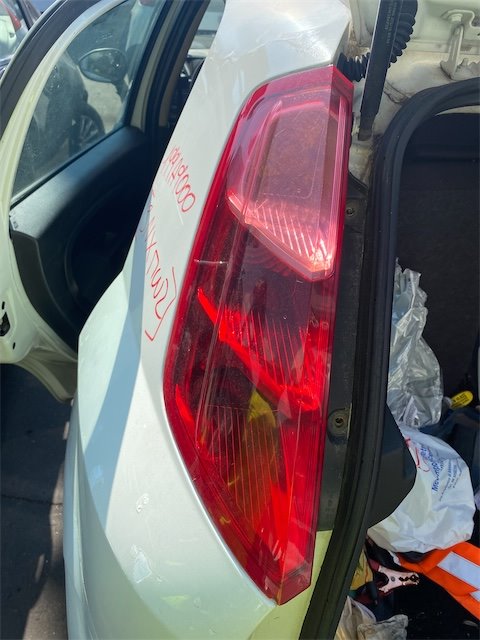 Pomili Fanaleria FIAT Grande Punto (3X) fanale posteriore sinistro