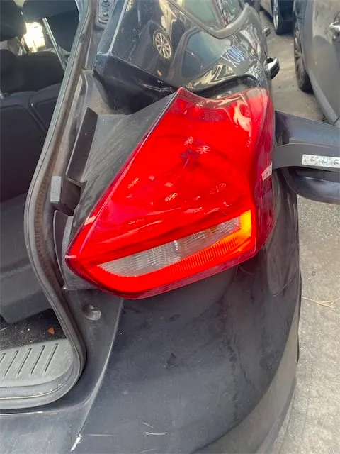Pomili Fanaleria Ford Focus CEW fanale posteriore destro 09/14-08/19