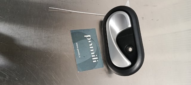 Pomili Rivestimenti interni e parti interne Maniglia porta Dacia Duster anteriore sinistra